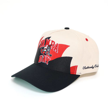 Tampa Bay SPARTY Runner Vintage Wave Snapback (Cream/Black/Red)